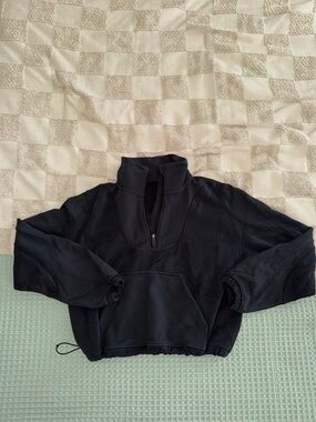 Lululemon Brushed Softstreme Ribbed Half Zip
Black size 6